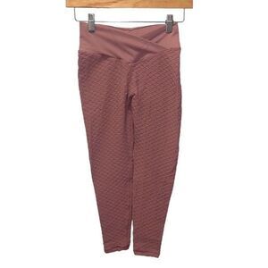 Womens High Waisted Embossed Honeycomb‎ Capri Leggings Pink Medium
